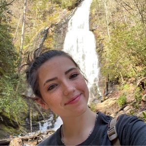 Meet your Posher, Kaylee